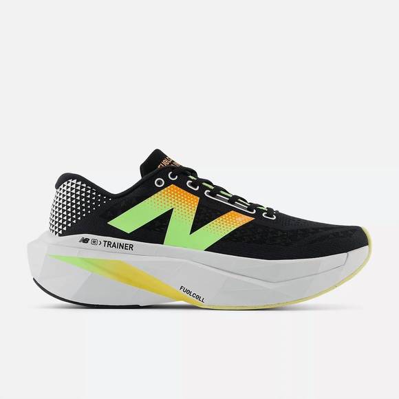 NEW BALANCE Other - NEW NEW BALANCE men's fuelcell supercomp trainer v3 running shoes in black with